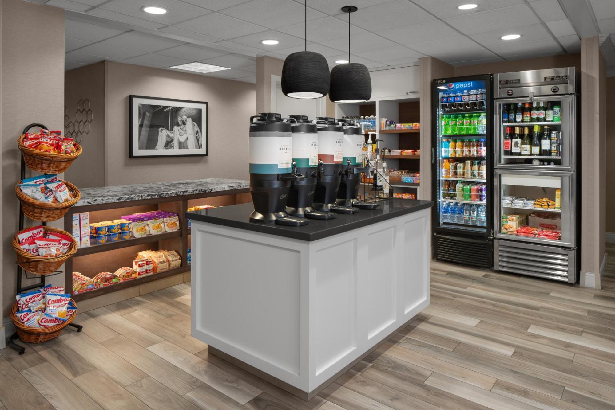 Residence Inn By Marriott Tysons Тайсънс Корнър Екстериор снимка